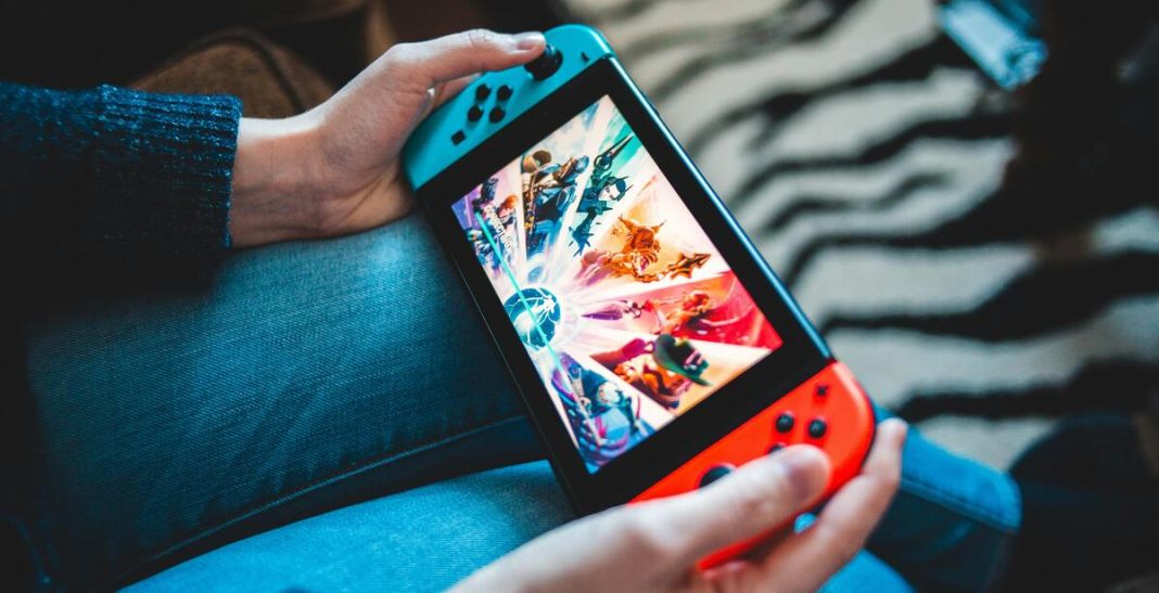 nintendo elimina oltre 8.500 emulatori per switch