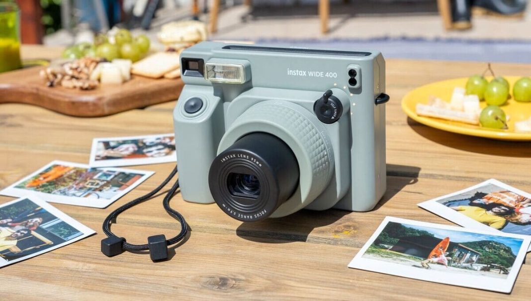 fujifilm lancia instax wide 400 e rinnova instax mini liplay