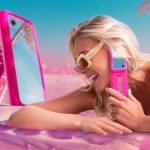 hmd barbie phone è ufficiale design retrò e colore power pink