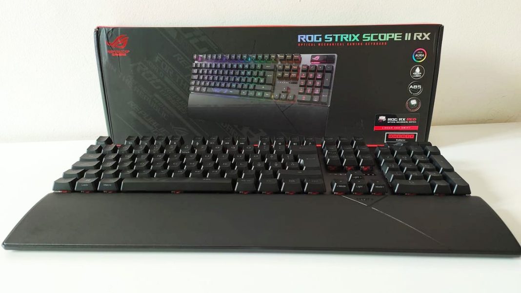 asus rog strix scope ii rx: tastiera gaming con switch ottici recensione(1)