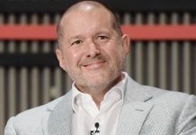 jony ive conferma di lavorare con openai a un dispositivo ai