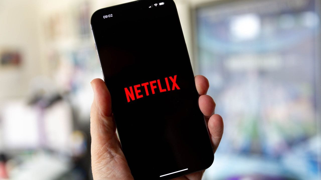 Netflix: ora puoi scaricare intere stagioni su iPhone