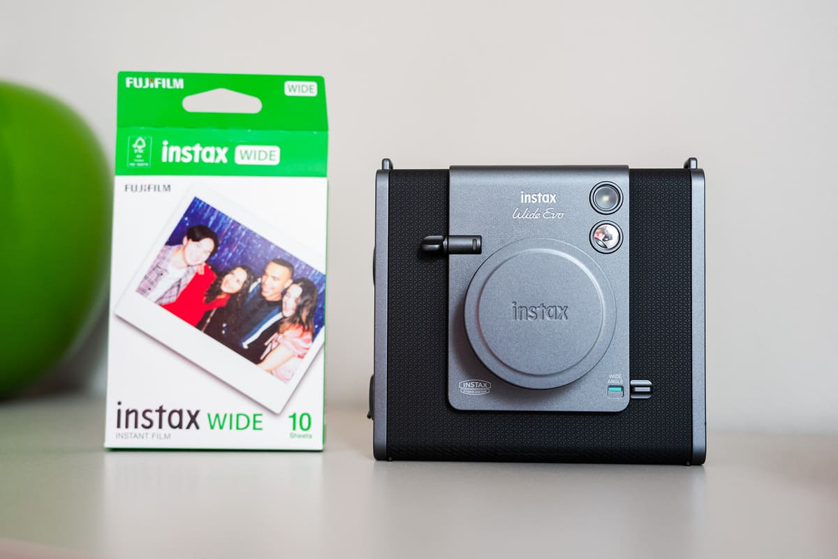 Recensione Instax Wide Evo: la rivoluzione in formato Wide!