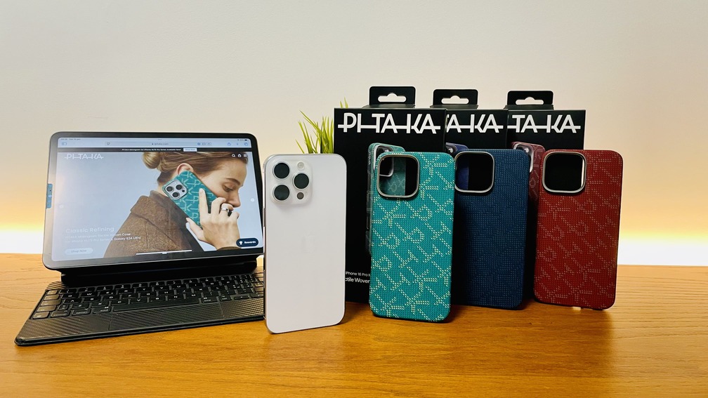 PITAKA Monogram MagEZ Case 6: stile e protezione per iPhone 16 Pro Max